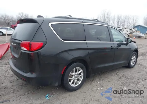 2021 Chrysler Voyager Lxi z USA, uszkodzony, nr VIN 2C4RC1DG3MR516411
